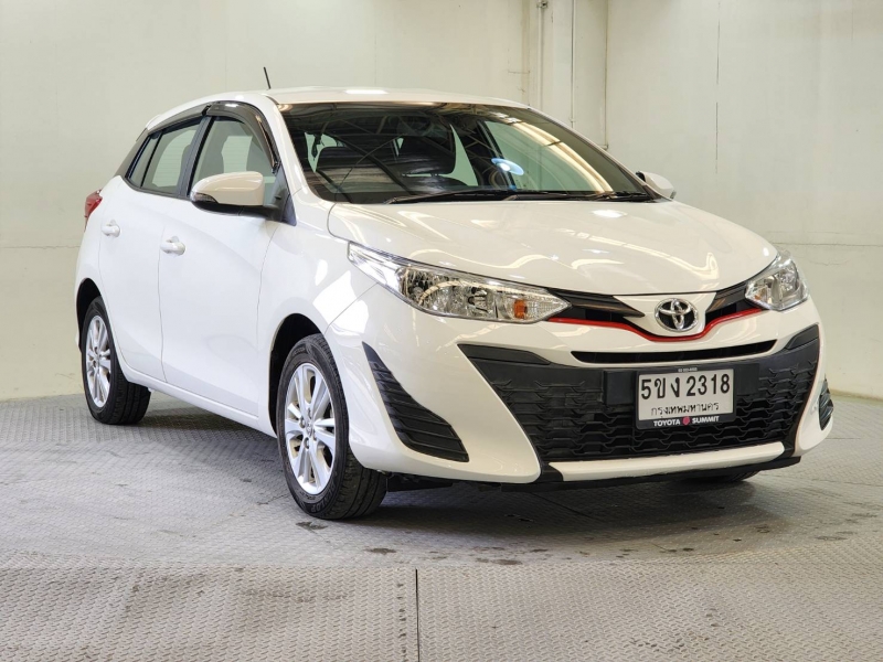 YARIS NEW 1.2 E A/T