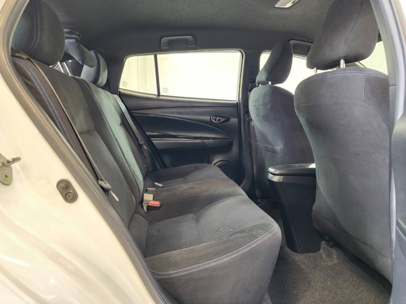 YARIS NEW 1.2 E A/T