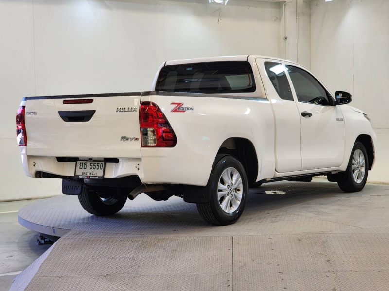 REVO SMART CAB 2.4 Z EDITION ENTRY M/T