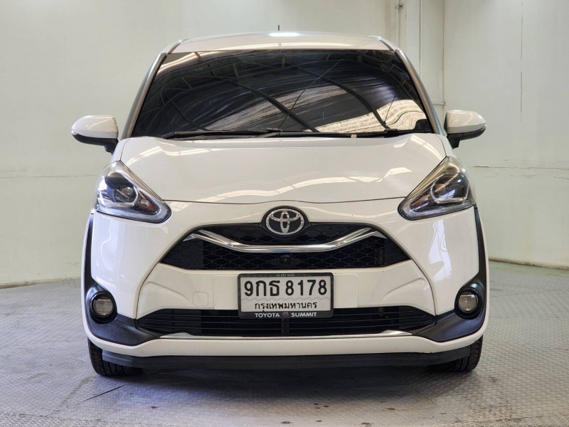 SIENTA 1.5 V A/T (หน้าใหม่)