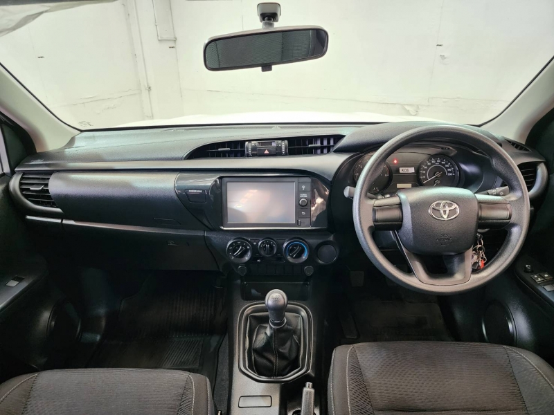 REVO SMART CAB 2.4 Z EDITION ENTRY M/T (เพจเสา)