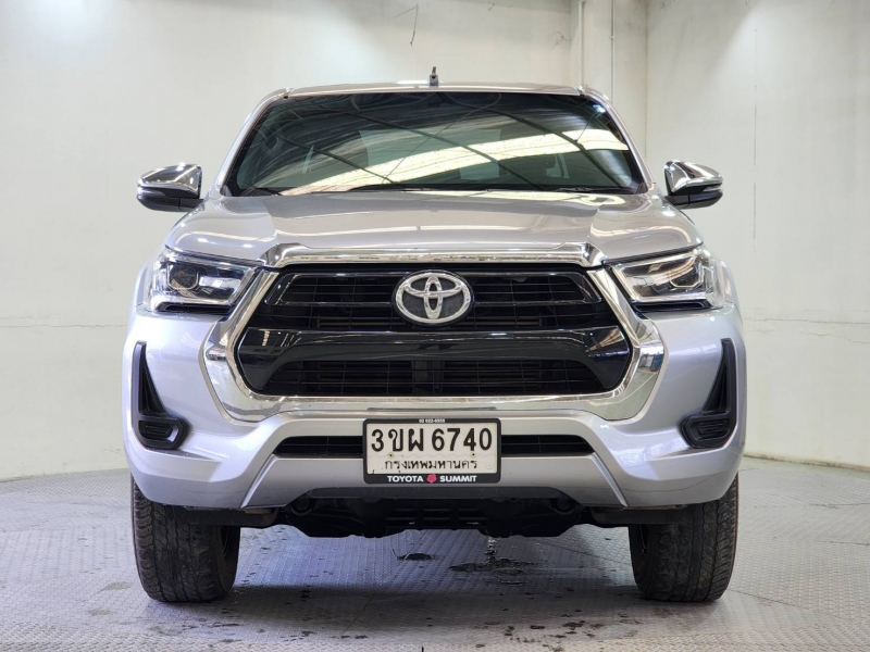 REVO D-CAB 2.4 ENTRY Pre A/T