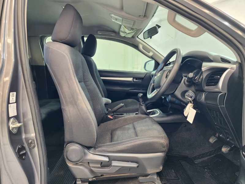 REVO SMART CAB 2.4 ENTRY PRE M/T