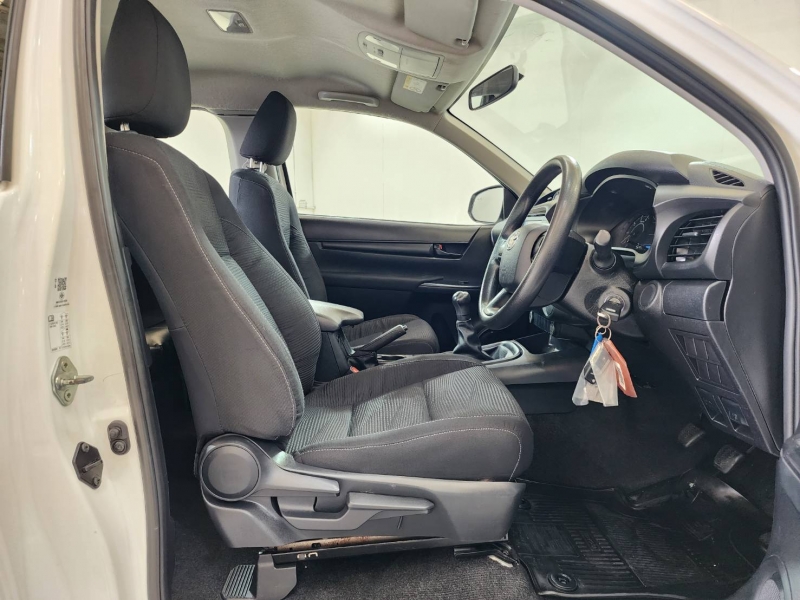 REVO SMART CAB 2.4 Z EDITION ENTRY M/T