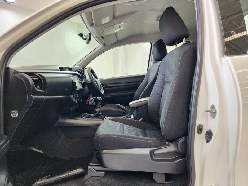 REVO SMART CAB 2.4 Z EDITION ENTRY M/T