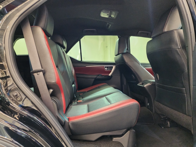 FORTUNER 2.4 LEGENDER A/T