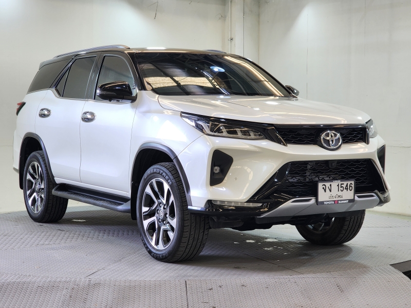 FORTUNER 2.4 LEGENDER A/T