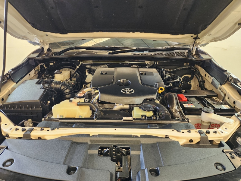 FORTUNER 2.4 V A/T