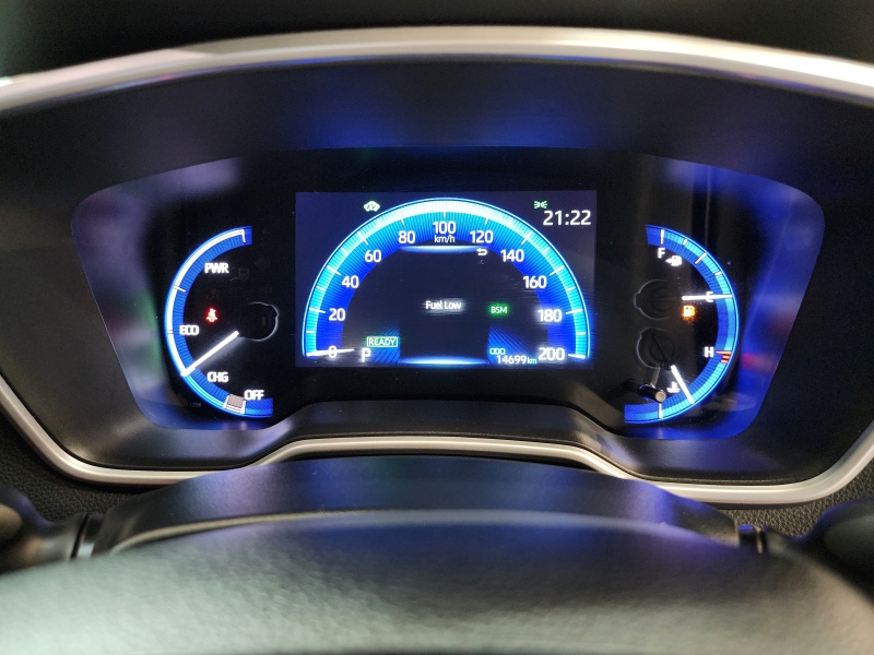CROSS 1.8 Hybrid Premium A/T (Test Drive )