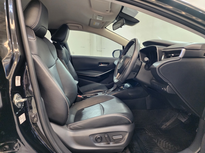 ALTIS NEW 1.8 Hybrid Premium A/T (Test Drive )