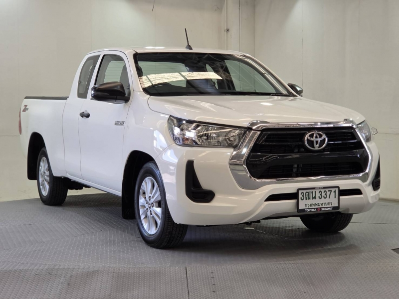 REVO SMART CAB 2.4 Z EDITION ENTRY M/T