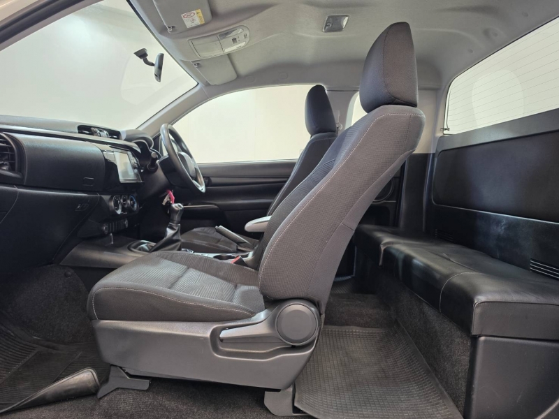 REVO SMART CAB 2.4 Z EDITION ENTRY M/T