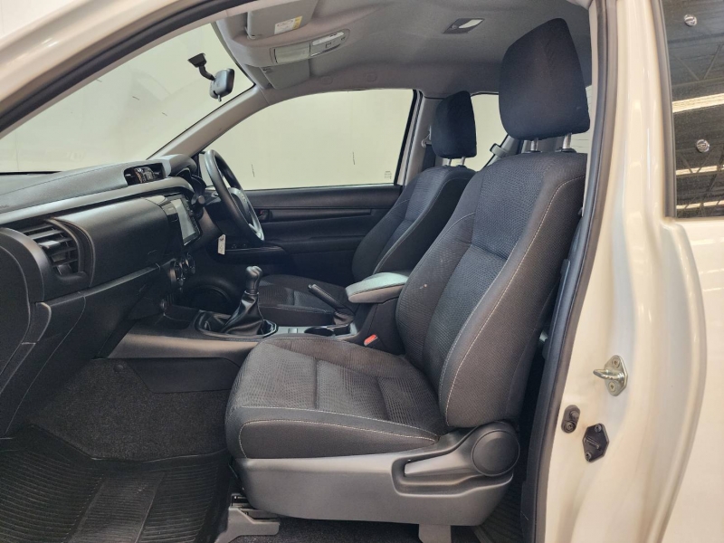 REVO SMART CAB 2.4 Z EDITION ENTRY M/T