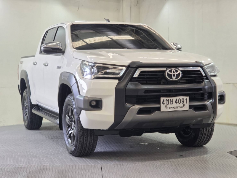 REVO D- CAB 2.4 ENTRY Pre  A/T