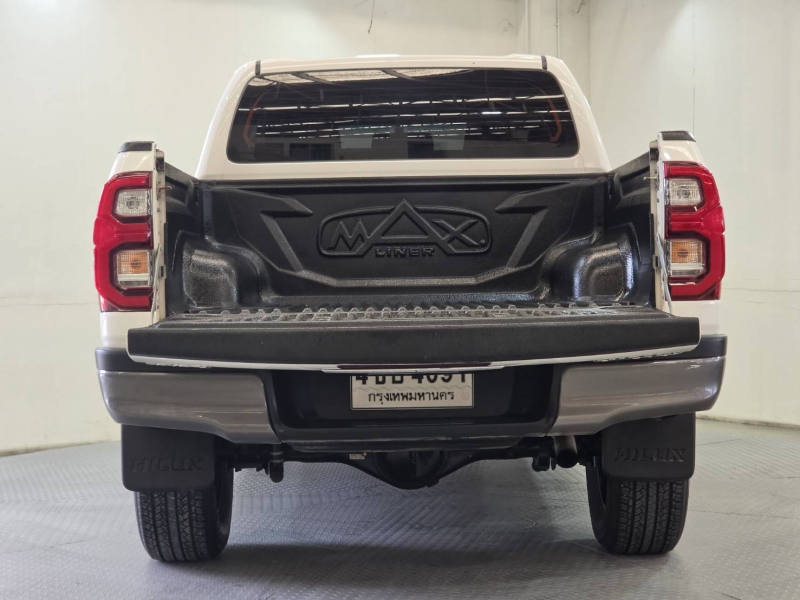 REVO D- CAB 2.4 ENTRY Pre  A/T