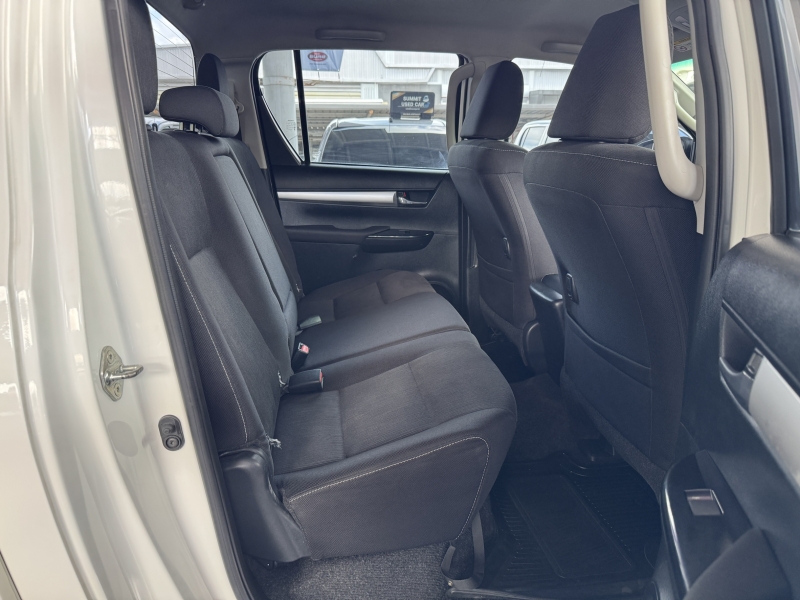 REVO D- CAB 2.4 ENTRY Pre  A/T