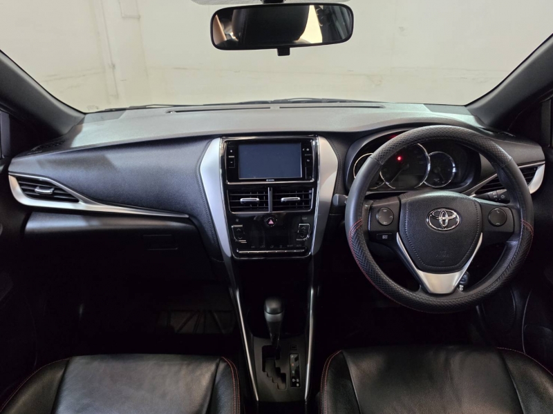 YARIS NEW 1.2 MID A/T