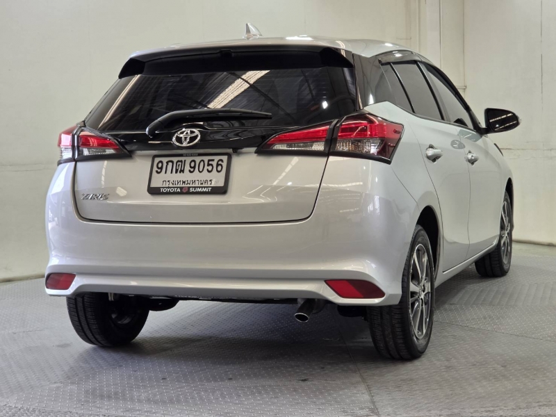 YARIS NEW 1.2 MID A/T
