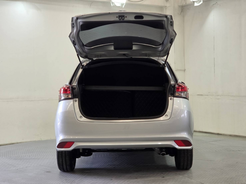 YARIS NEW 1.2 MID A/T