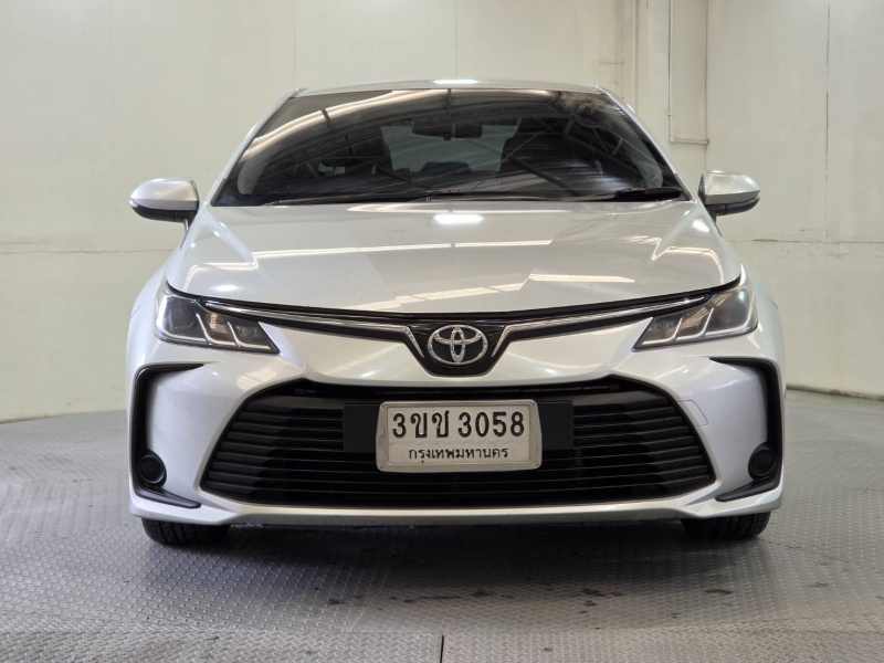 ALTIS NEW 1.6 G A/T