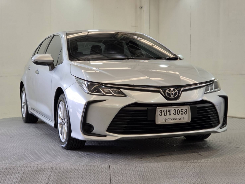 ALTIS NEW 1.6 G A/T
