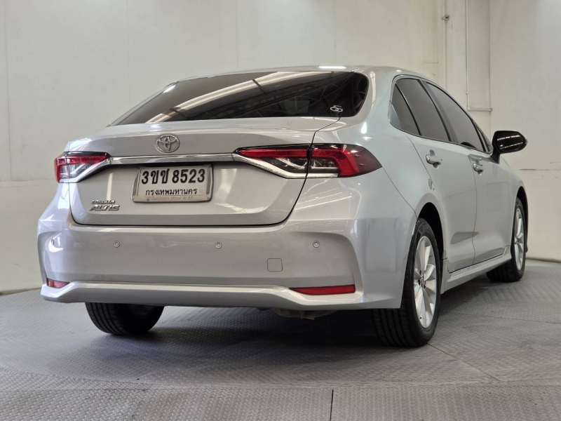 ALTIS NEW 1.6 G A/T
