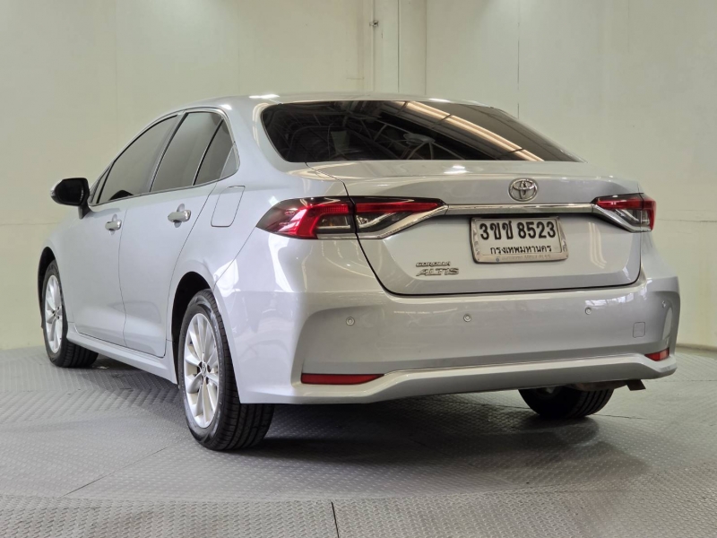 ALTIS NEW 1.6 G A/T