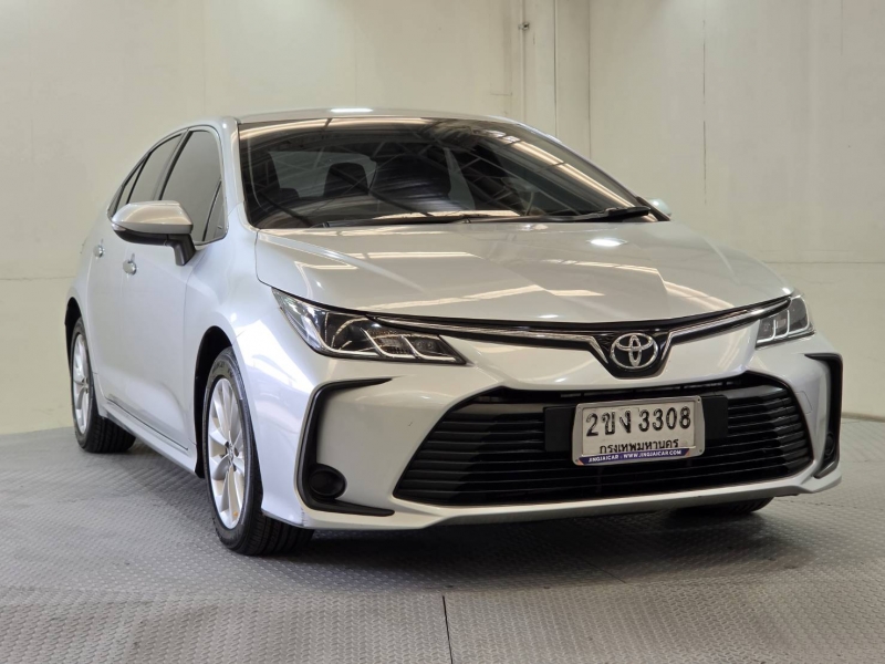 ALTIS NEW 1.6 G A/T