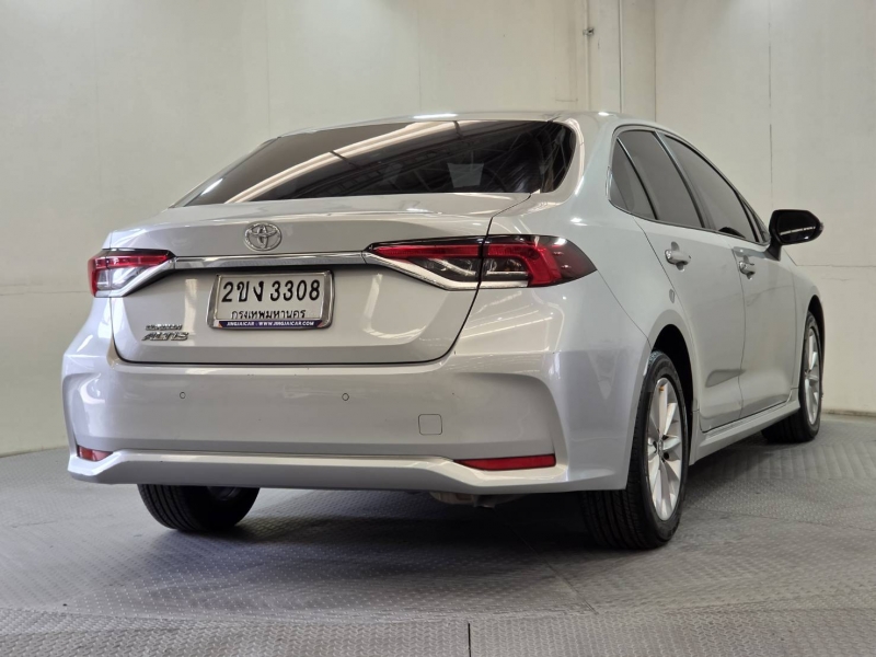 ALTIS NEW 1.6 G A/T