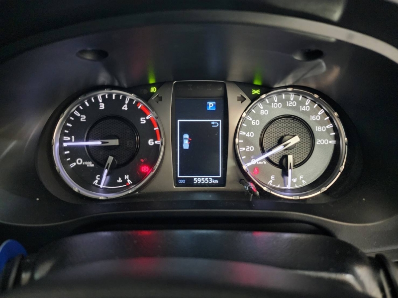 REVO SMART CAB 2.4 MID Pre A/T