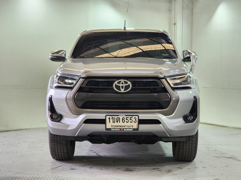 REVO D-CAB 2.4 MID Pre A/T