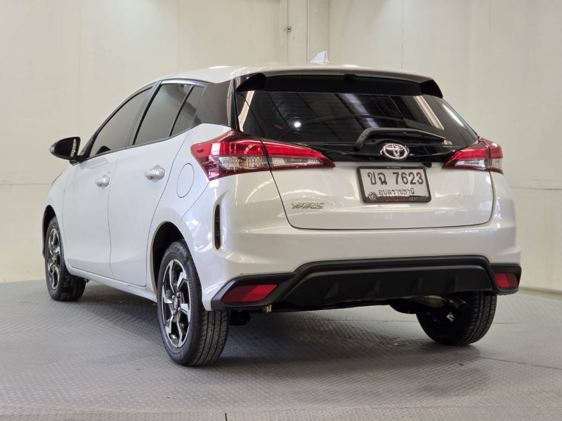 YARIS NEW 1.2 PREMIUM A/T