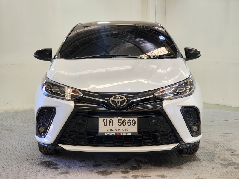 YARIS NEW 1.2 SPORT PREMIUM A/T (TWO-TONE)