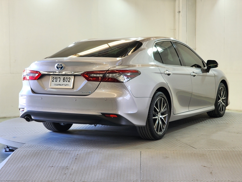 CAMRY 2.5 HV PREMIUM A/T