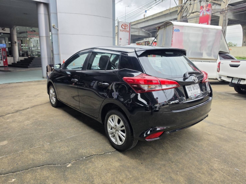 YARIS NEW 1.2 E A/T