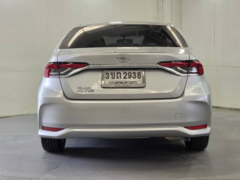 ALTIS NEW 1.6 G A/T