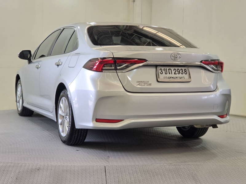 ALTIS NEW 1.6 G A/T