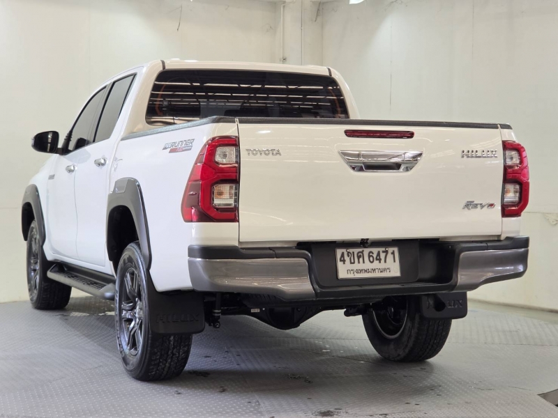REVO D-CAB 2.4 ENTRY Pre A/T