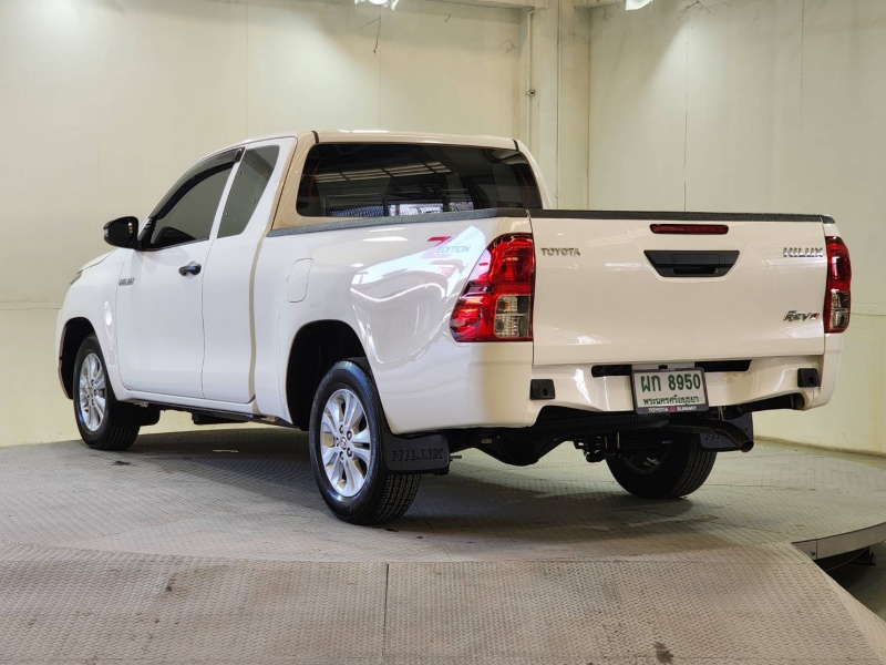 REVO SMART CAB 2.4 Z EDITION ENTRY A/T