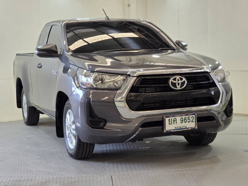 REVO SMART CAB 2.4 Z EDITION ENTRY M/T
