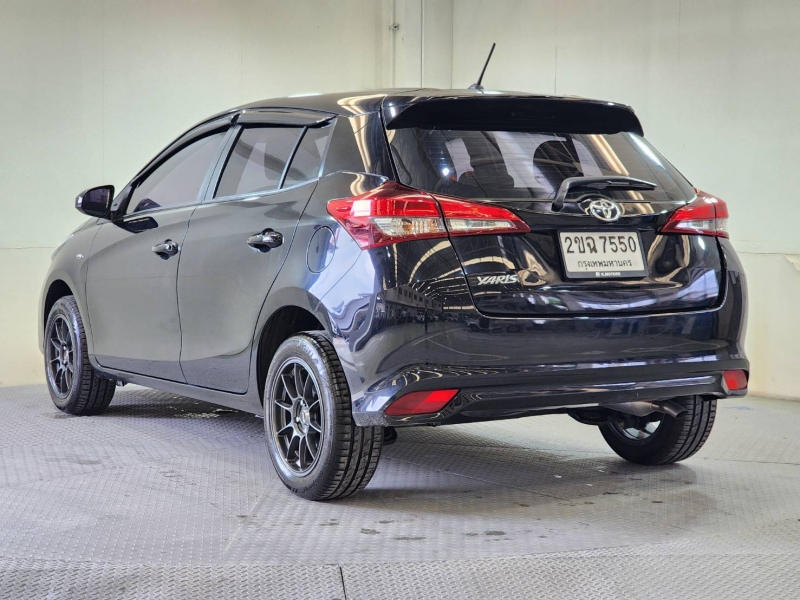 YARIS NEW 1.2 ENTRY A/T