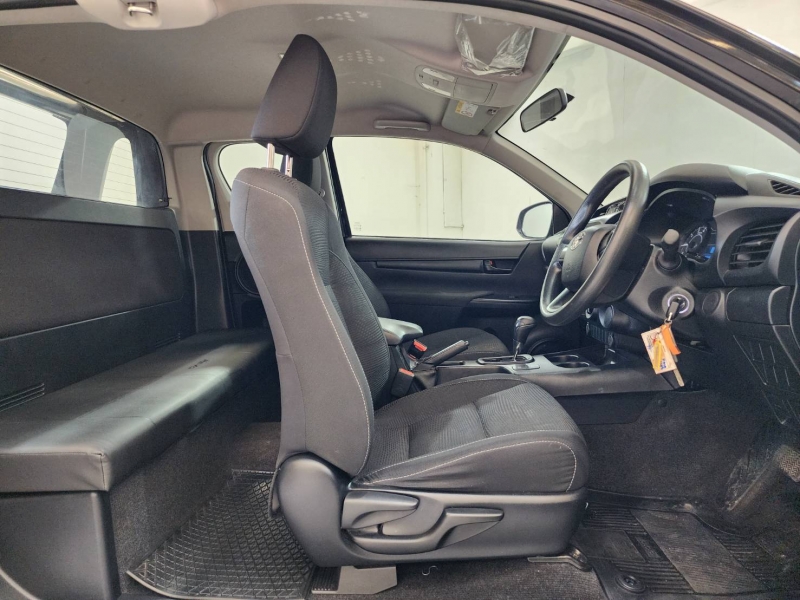 REVO SMART CAB 2.4 Z EDITION ENTRY A/T
