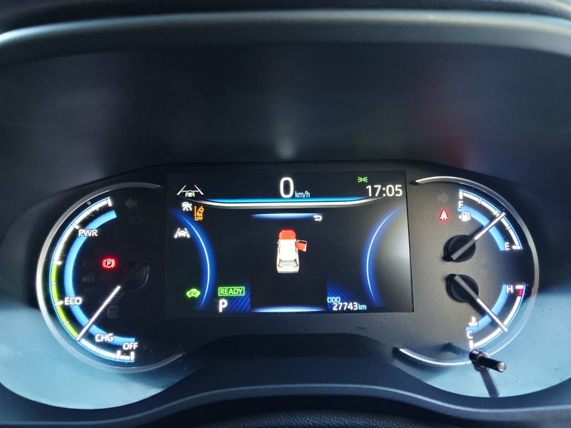 INNOVA 2.0 Zenix HEV Premium A/T