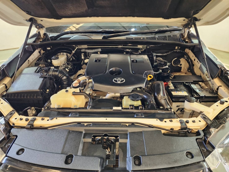 REVO SMART CAB 2.4 Z EDITION ENTRY M/T