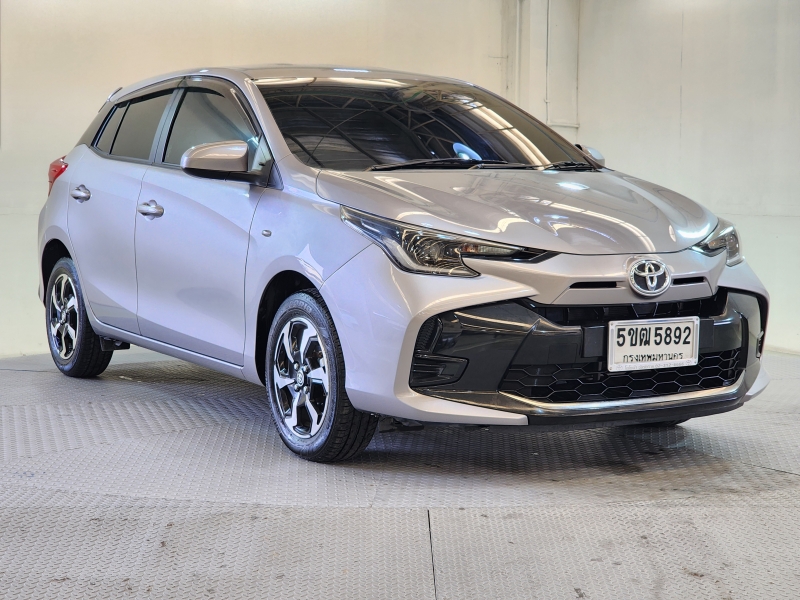 YARIS NEW 1.2 SPORT A/T (หน้าใหม่)