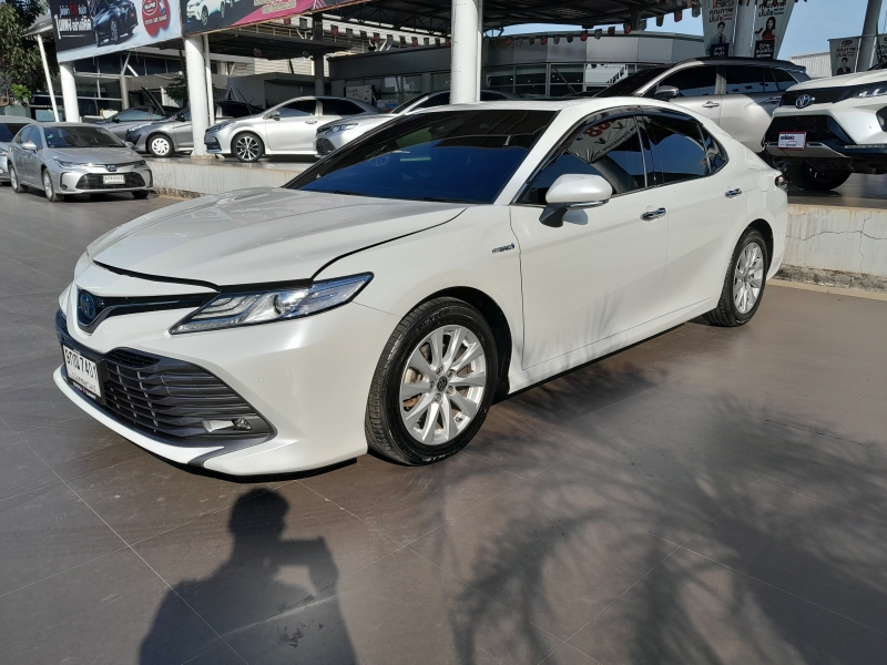 CAMRY NEW 2.5 HV PREMIUM A/T (หน้าใหม่)