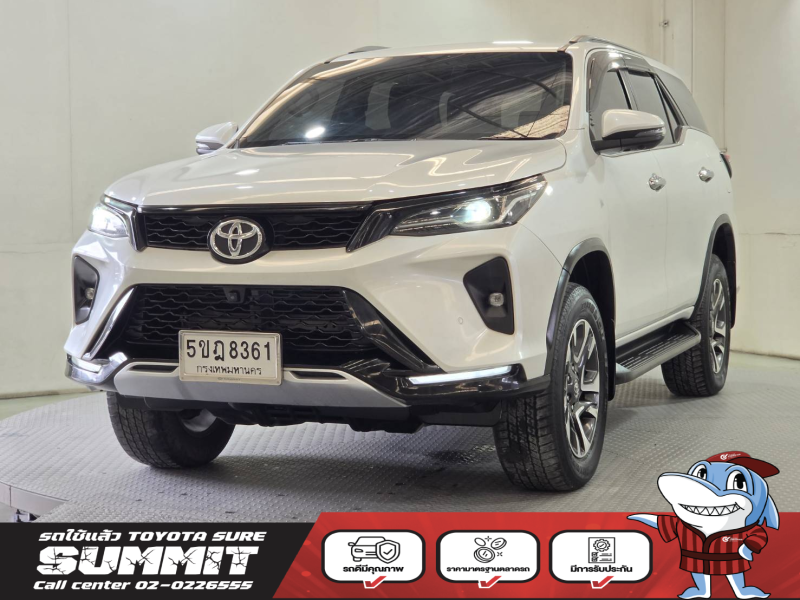 FORTUNER 2.4 LEADER V A/T