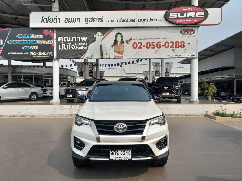 FORTUNER 2.8 TRD Sportivo (Black Top) A/T