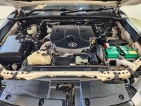 REVO D-CAB 2.4 Z EDITION ENTRY A/T