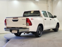 REVO D-CAB 2.4 Z EDITION ENTRY A/T